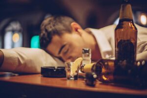 Read more about the article Busca ajuda professional si tens un problema d’alcoholisme